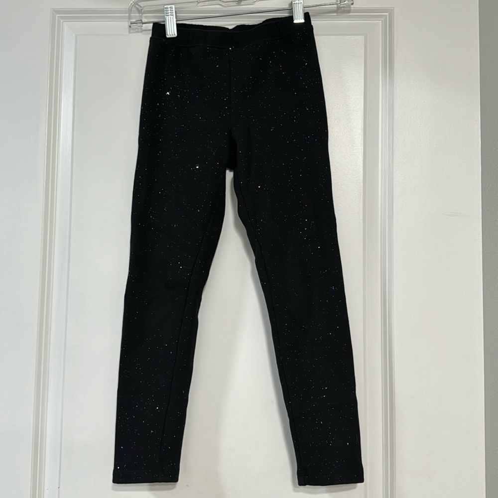 Girls Cat & Jack Fleeced lined Leggings. Size Medium. Black with sparkles.